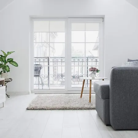 Apartamentai Emira *